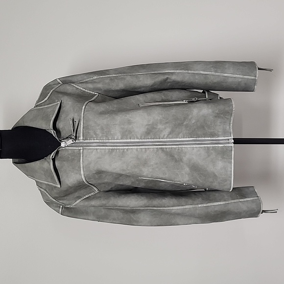 ZARA Faux Leather Washed Jacket - Picture 4 of 16